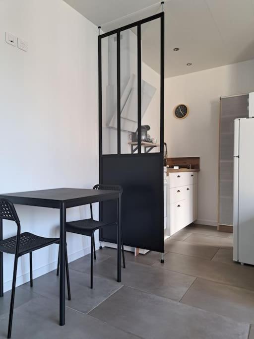 Studio Dans Maison Avec Jardin Et Balcon, Au Calme Serezin-du-Rhone Ngoại thất bức ảnh